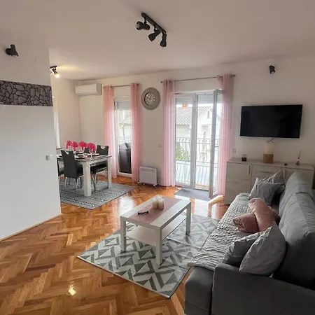 Apartment Apartma San Marino Novi Vinodolski