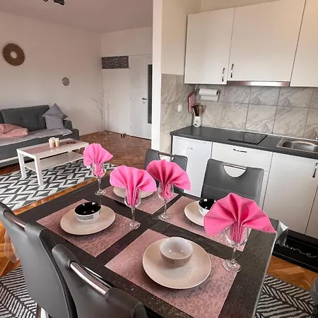 Апартаменты Apartma San Marino Нови-Винодолски