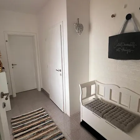 Apartma San Marino Нови-Винодолски